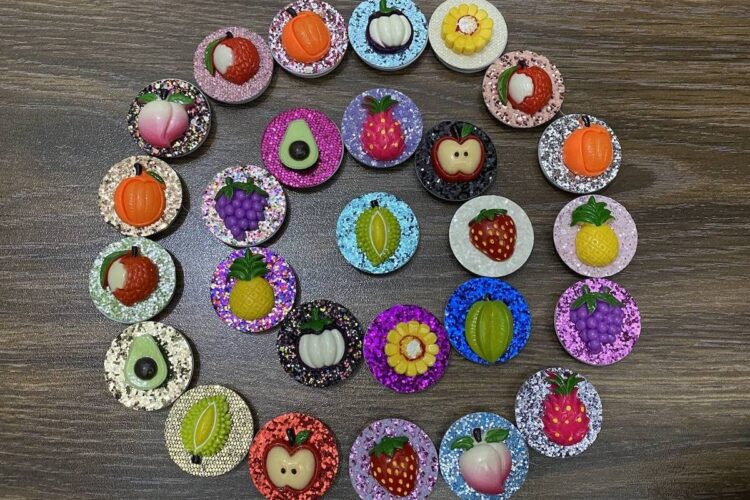Customizable Popsockets: The Ultimate Accessory for Your Phone
